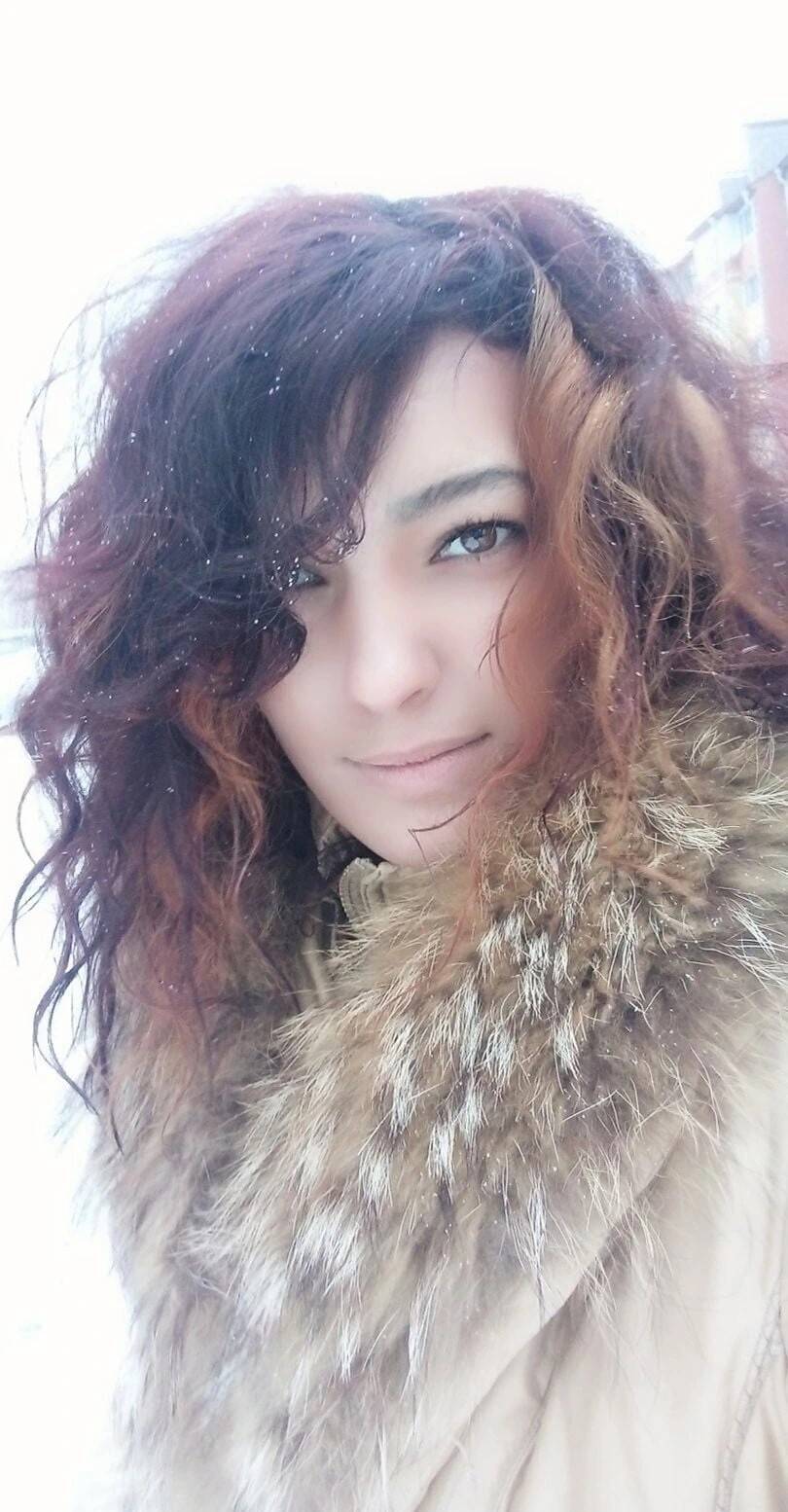 Anna b